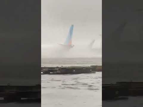 Aeropuerto Internacional de Dubai inundado por fuertes lluvias noticias ultimahora