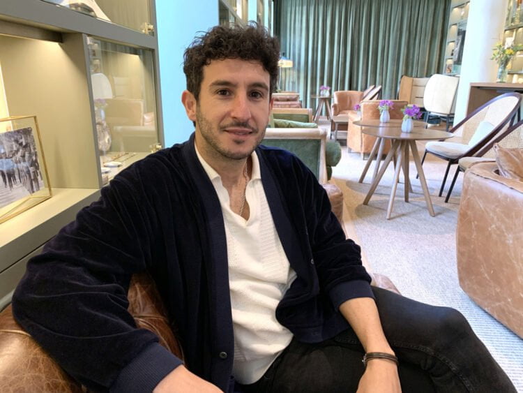 cantante espanol Carlos Torres Un puente hacia La Habana 750x563 1