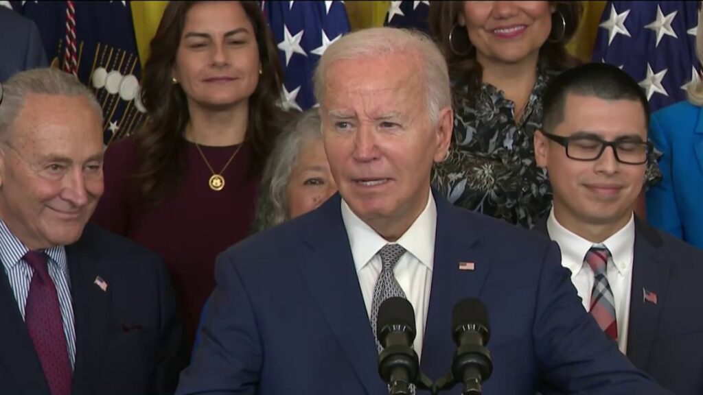 Biend lanzan nueva orden ejecutiva migratoria