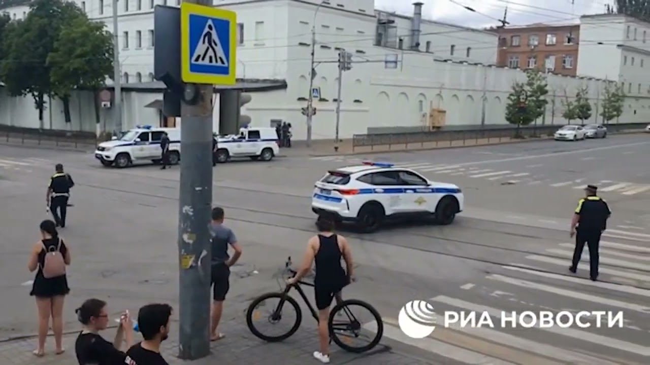 Termina el Motin en la Prision de Rostov con la Muerte de los Cabecillas y la Liberacion de Rehenes