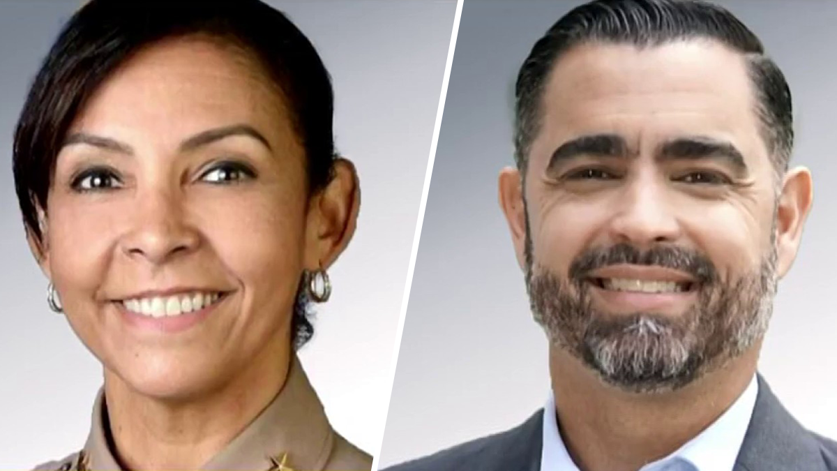 Retratos de una mujer y un hombre sonrientes