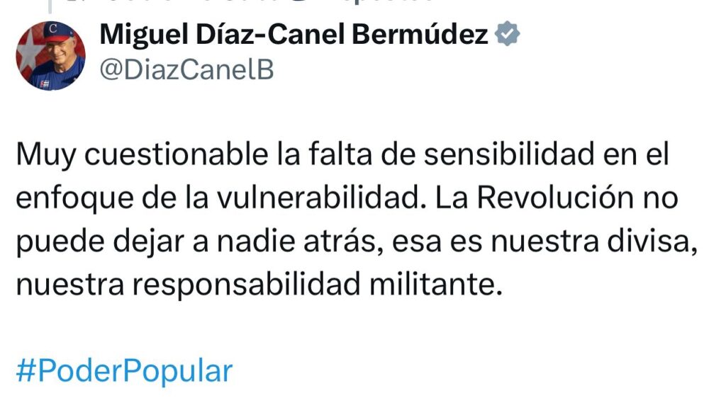 Mensaje sobre vulnerabilidad y revolución en Twitter.