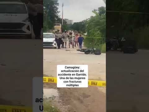 Escena de un accidente de tráfico en Camagüey con moto.